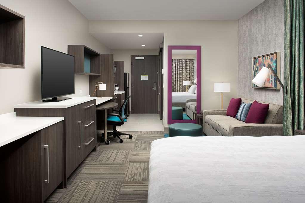 Home2 Suites By Hilton Denver Central Park Стая снимка